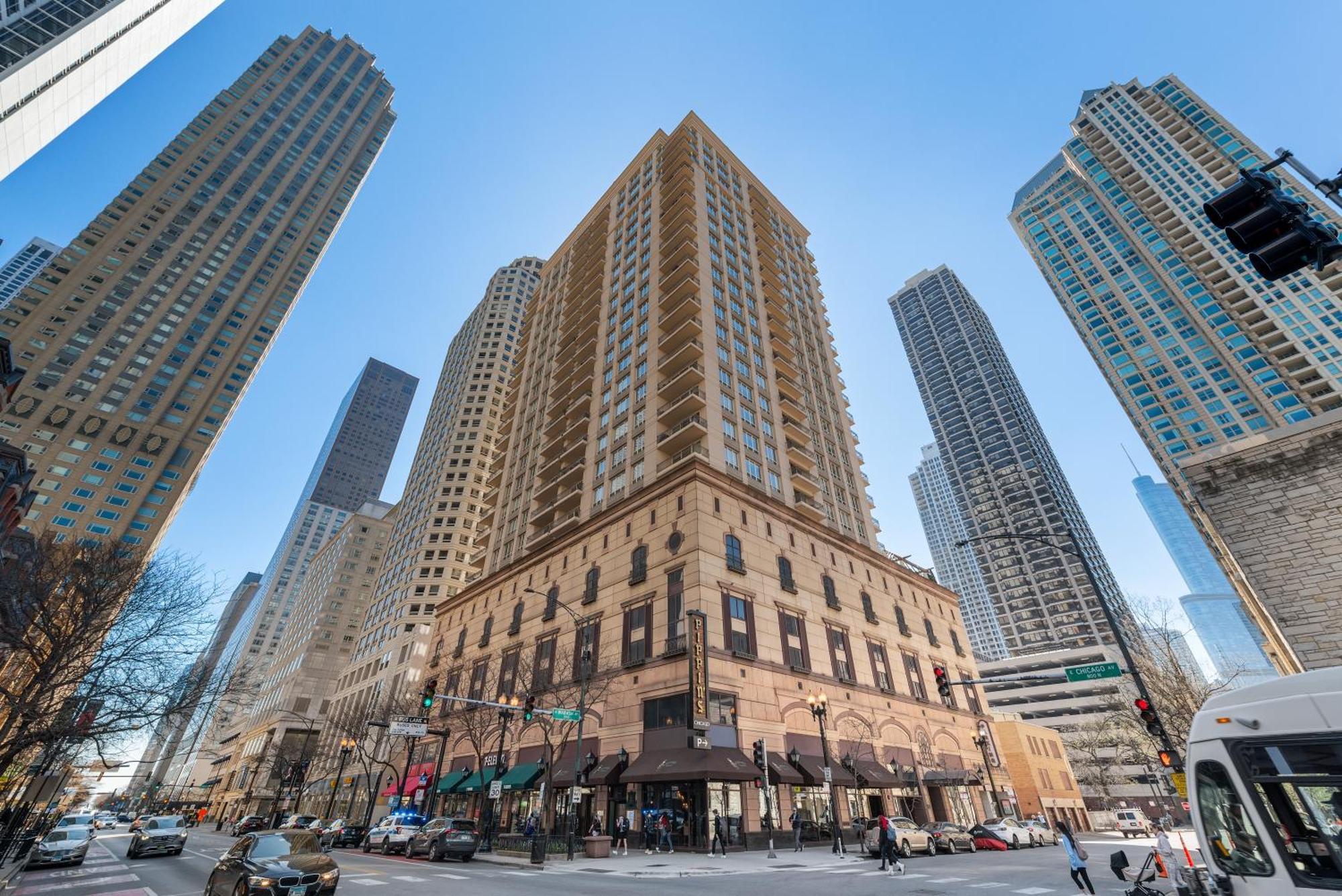 The Bernardin Gold Coast Luxury Apartments Near Magnificent Mile Chicago Habitación foto